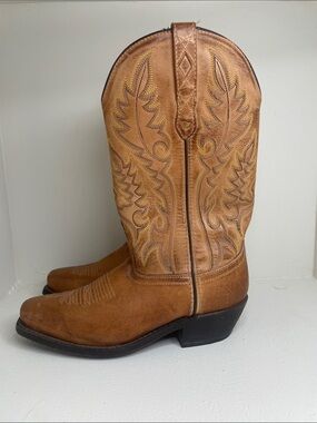 Laredo Tan Leather Embroidered Western Heeled Boots sz 6.5